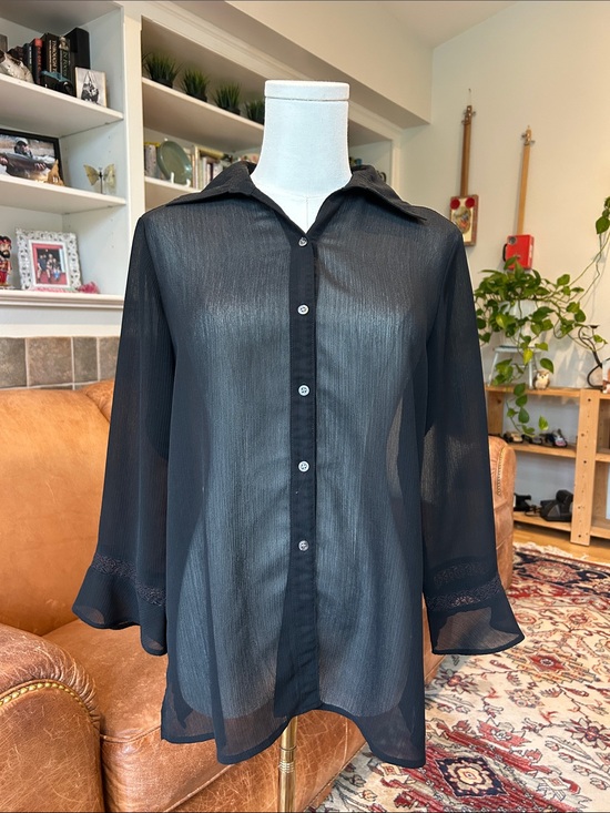 Liz Claiborne Tops - 🌸3 FOR $20🌸  Liz Claiborne Black Button-Down Shirt